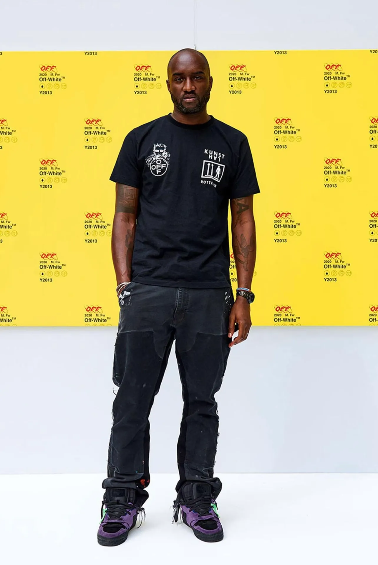 VIRGIL, the former LV design director, almost welded this treasure denim onto his body GALLERY DEPT. LA FLARE CARPENTER PANTS, the first generation of paint-splashed ink-washed flared logging trousers, Carhartt original modified overalls, blue and black S-XL